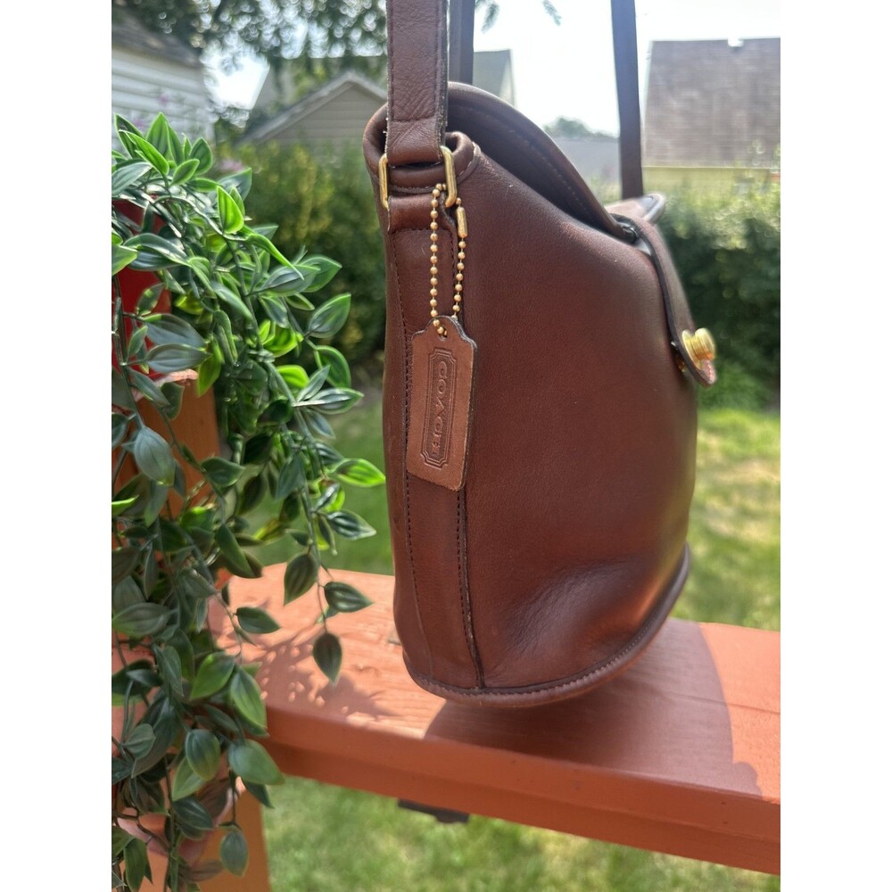 Vintage Coach Binocular Bag 9853 90s Mahogany Leather Crossbody Springlock - Picture 2 of 9